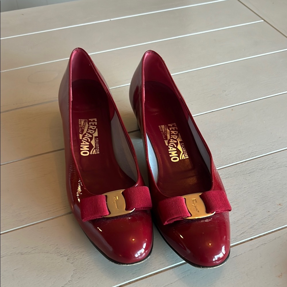 Salvatore Ferragamo Red Patent Leather - Size 9.5 3A — Vara Bow Low Pumps